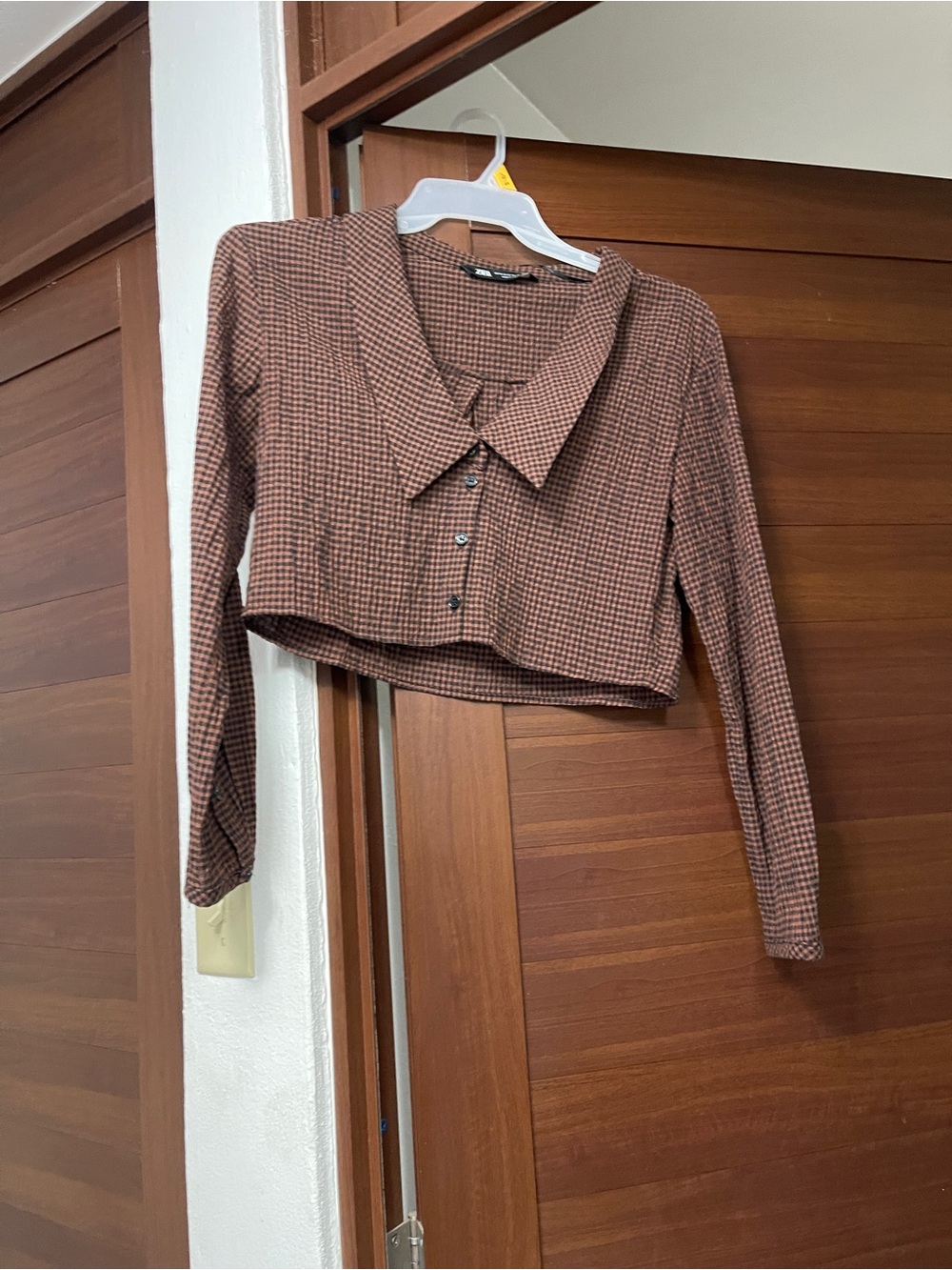 Zara Womens Brown Cropped Button-Front Top with Collar